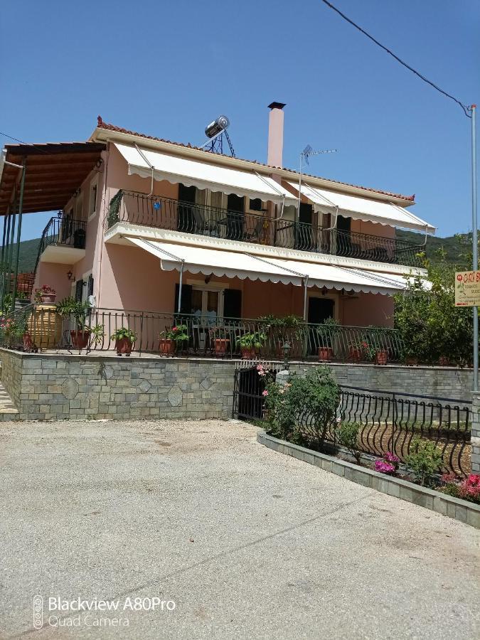 Chryspy Toulatos Studios Pouláta Exterior photo